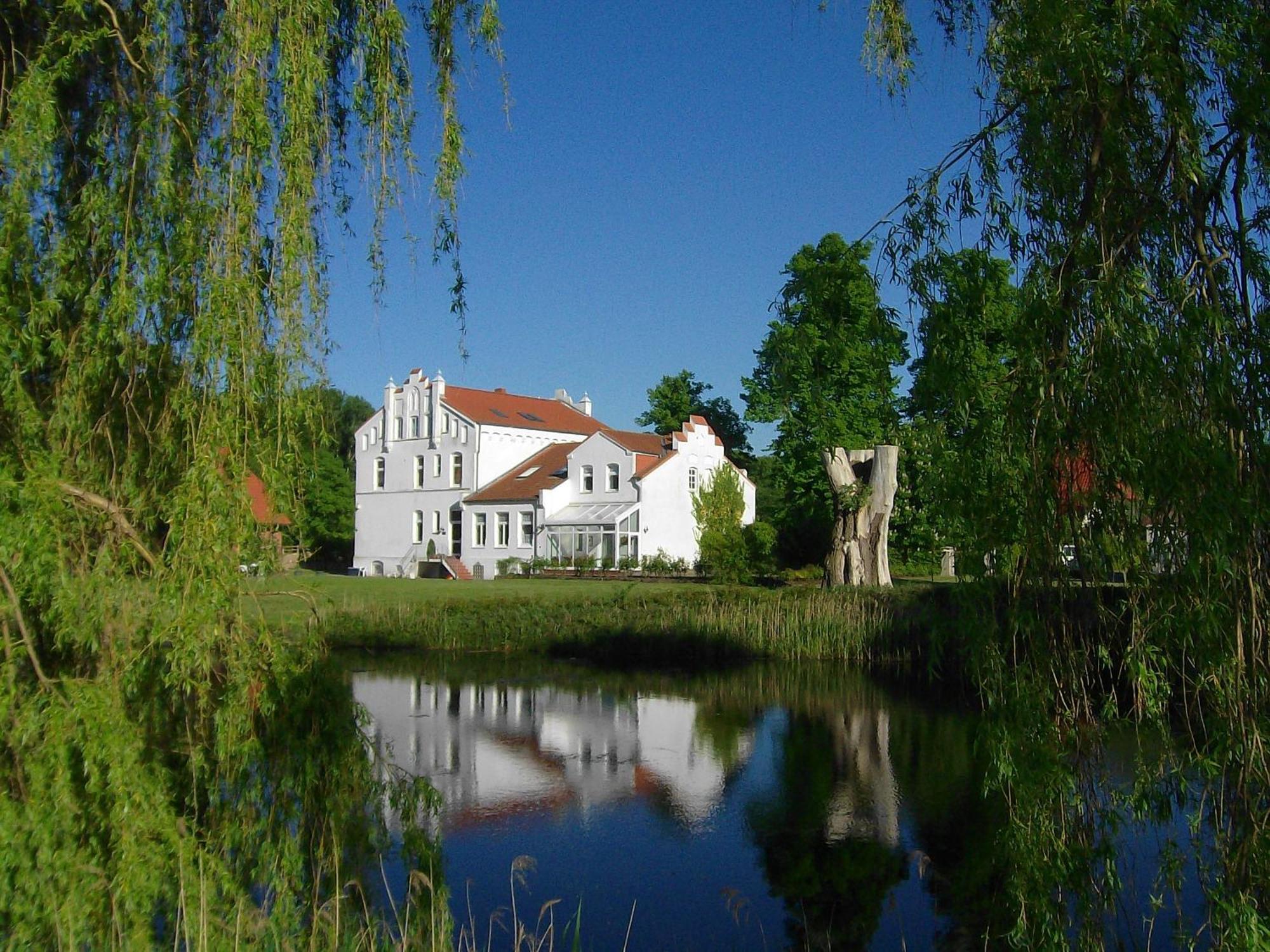 Ferienanlage Gutshaus Gramkow Luaran gambar